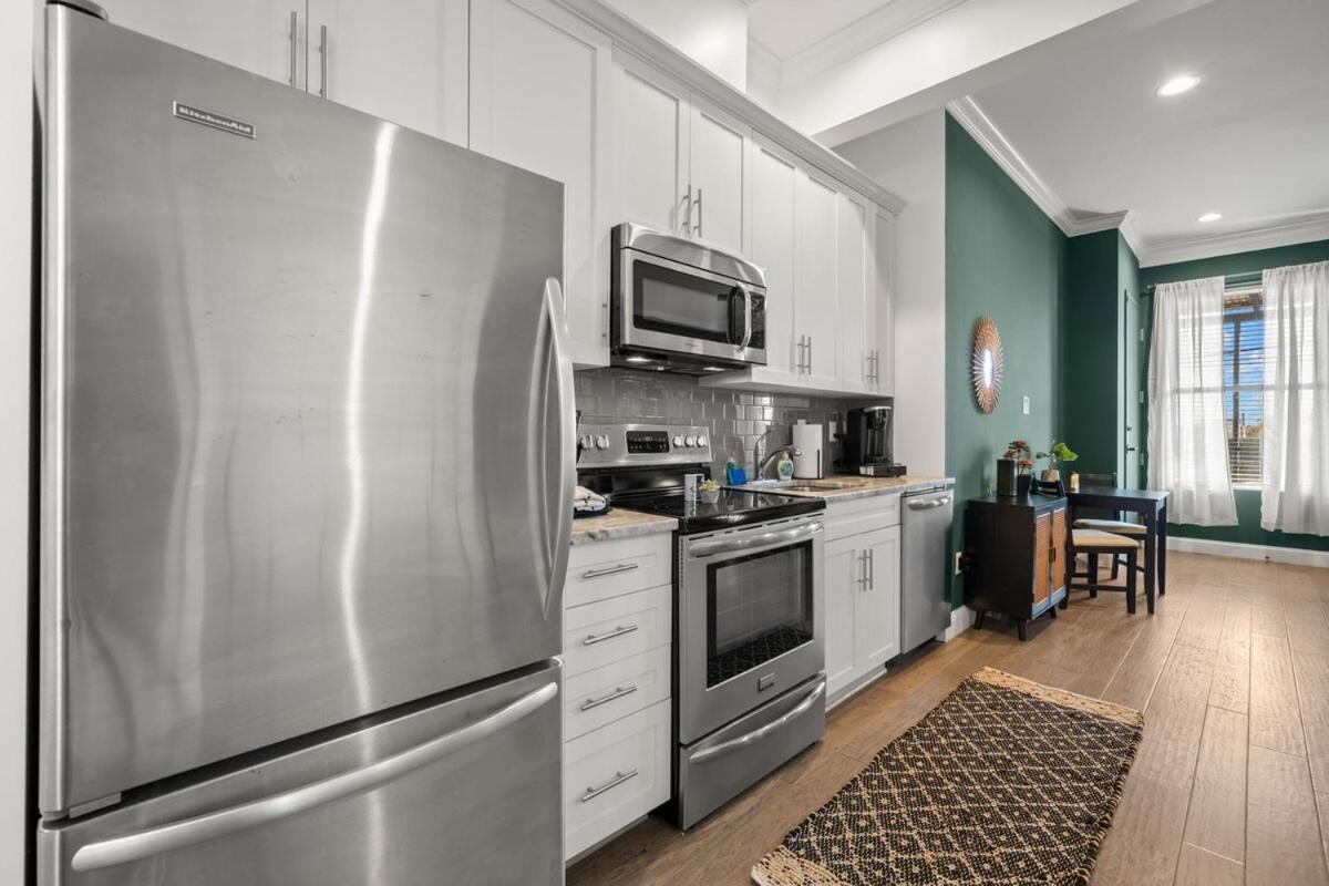 New! Sangria Suite - Upscale Ybor City Studio, Right On 7Th Ave Tampa Exteriör bild