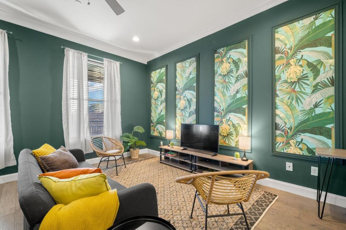 New! Sangria Suite - Upscale Ybor City Studio, Right On 7Th Ave Tampa Exteriör bild