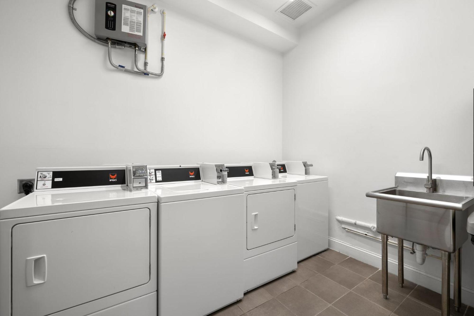 New! Sangria Suite - Upscale Ybor City Studio, Right On 7Th Ave Tampa Exteriör bild