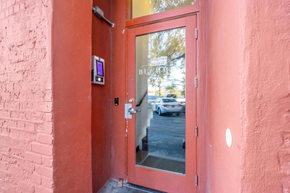 New! Sangria Suite - Upscale Ybor City Studio, Right On 7Th Ave Tampa Exteriör bild